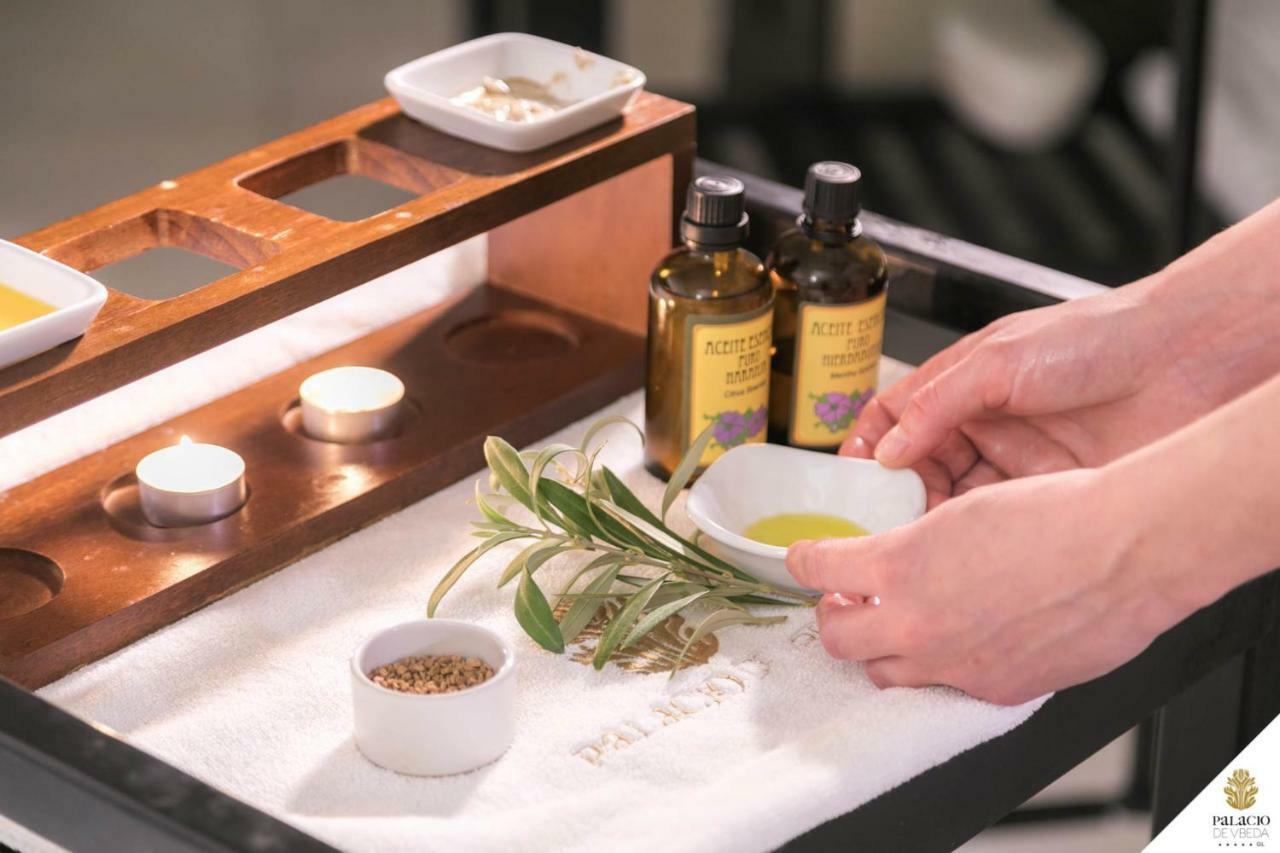 Hotel Palacio De Ubeda 5 G.L Εξωτερικό φωτογραφία Spa treatments